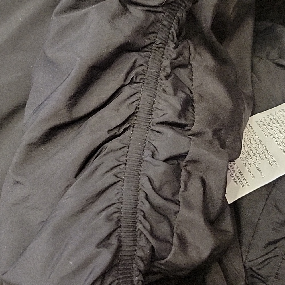 NWT Rudsak Black Serena Puffer Jacket Size M - Picture 11 of 11